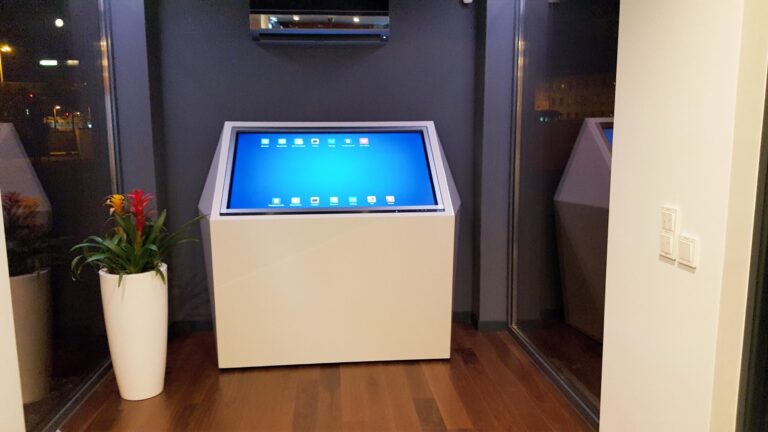 AGORA Showroom
